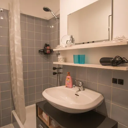 Helle Am Waldrand - Mit Balkon, Pool & Sauna * Freyung