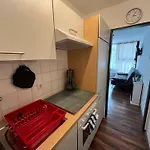 Helle Fewo Am Waldrand - Mit Balkon, Pool, Sauna & Freizeitgelaende * 프레이분크