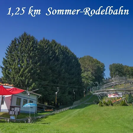 Helle Am Waldrand - Mit Balkon, Pool, Sauna & Freizeitgelaende Appartamento