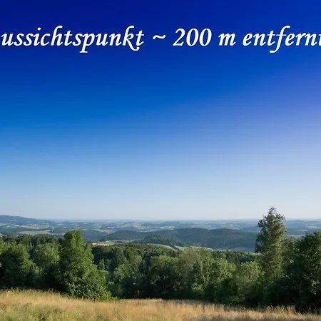 Helle Am Waldrand - Mit Balkon, Pool & Sauna * Freyung